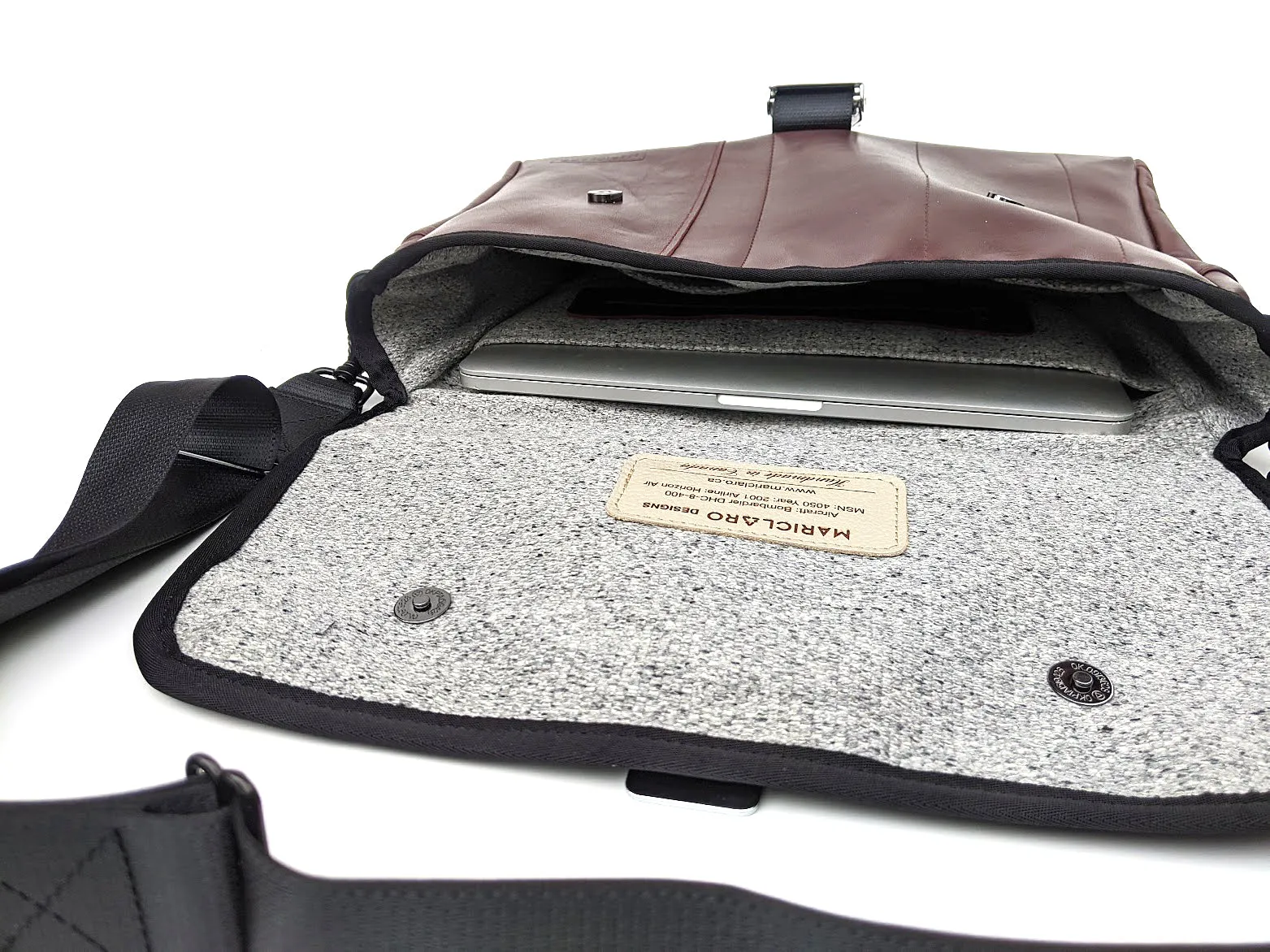 Mariclaro Laptop Bag - Horizon / Bombardier Dash8