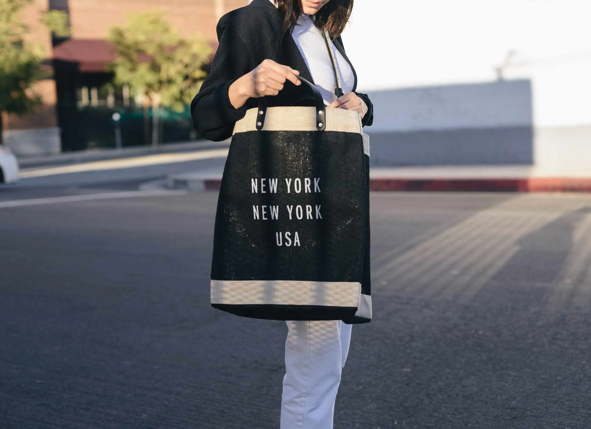 Market Bag in Black with Black Strap - Wholesale