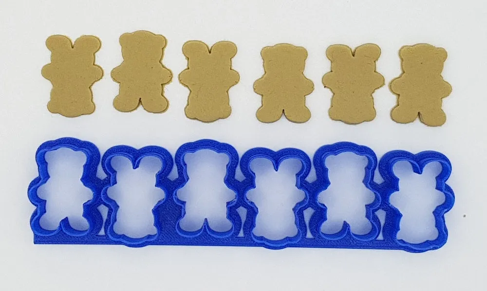 Mini Teddies In A Row Cookie Cutter