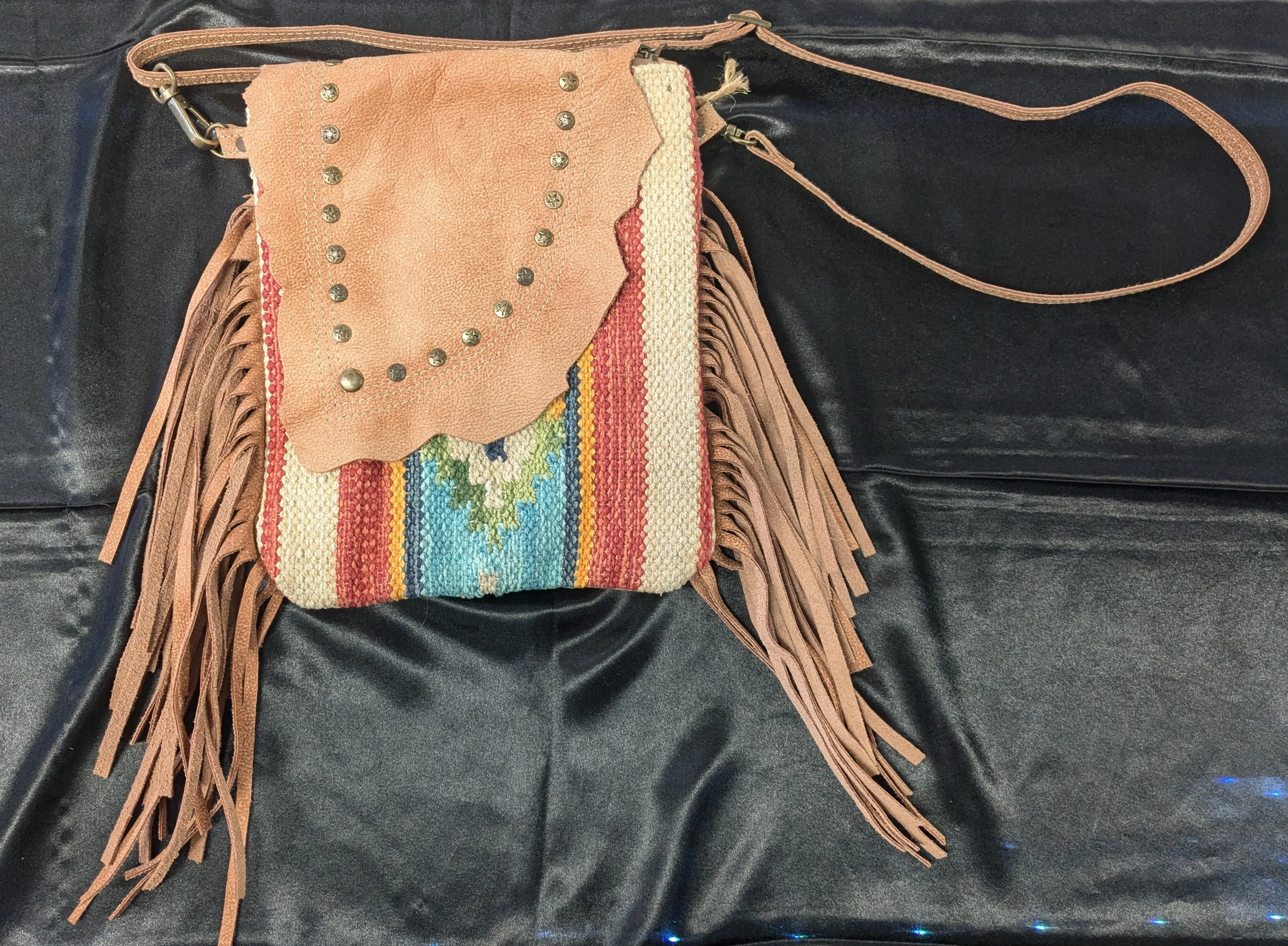 "Olay" Leather Messenger Purse w/ Fringe