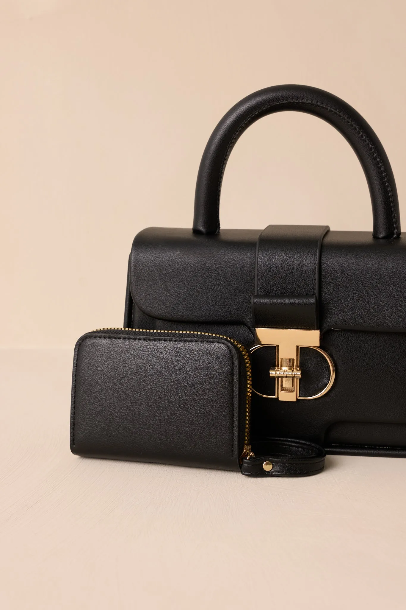 Regal Repose Black Handbag