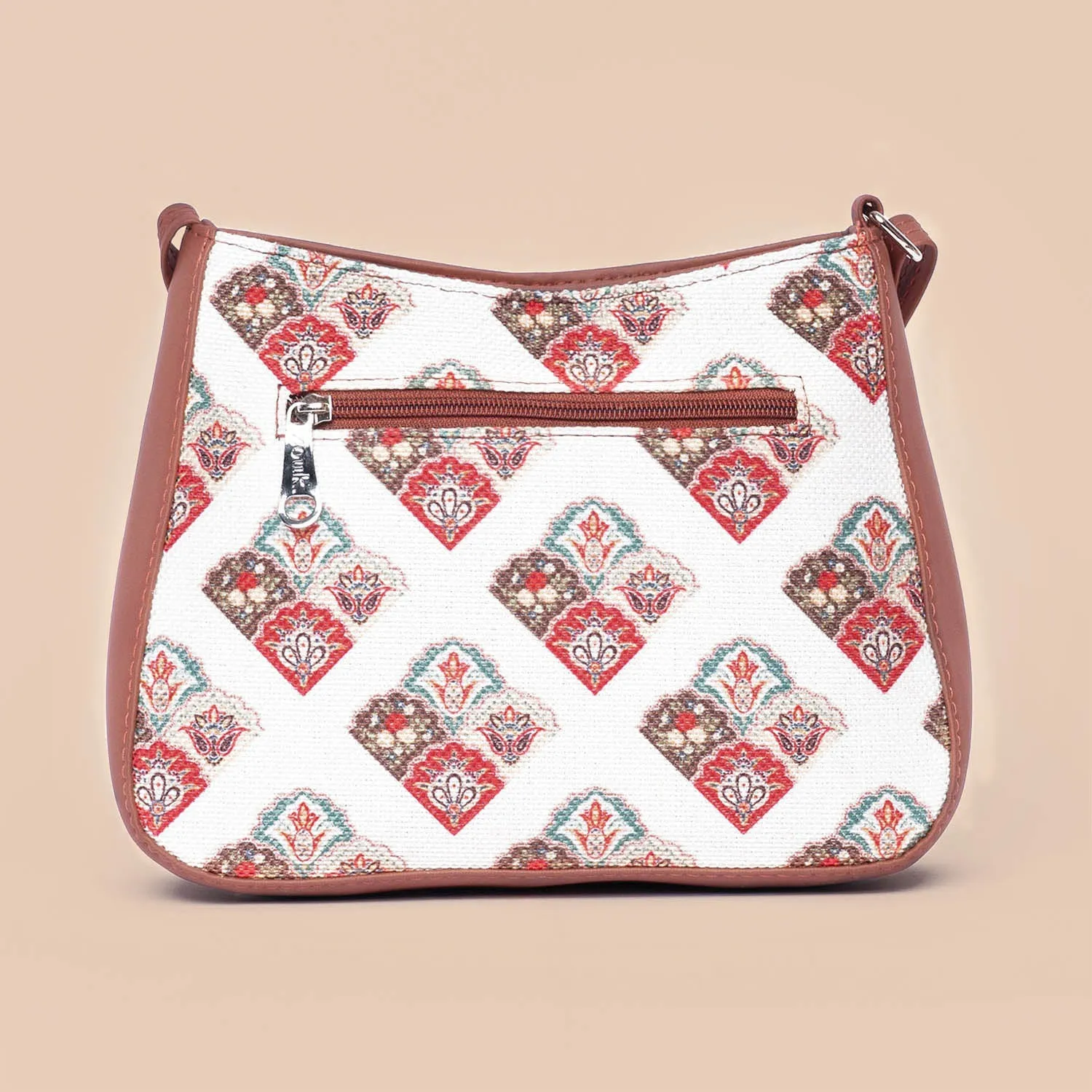 Seashell Motif White Boat Sling Bag