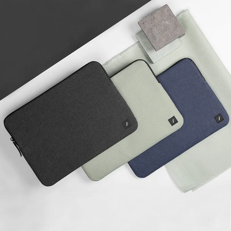 Stow Lite Sleeve for MacBook (15")