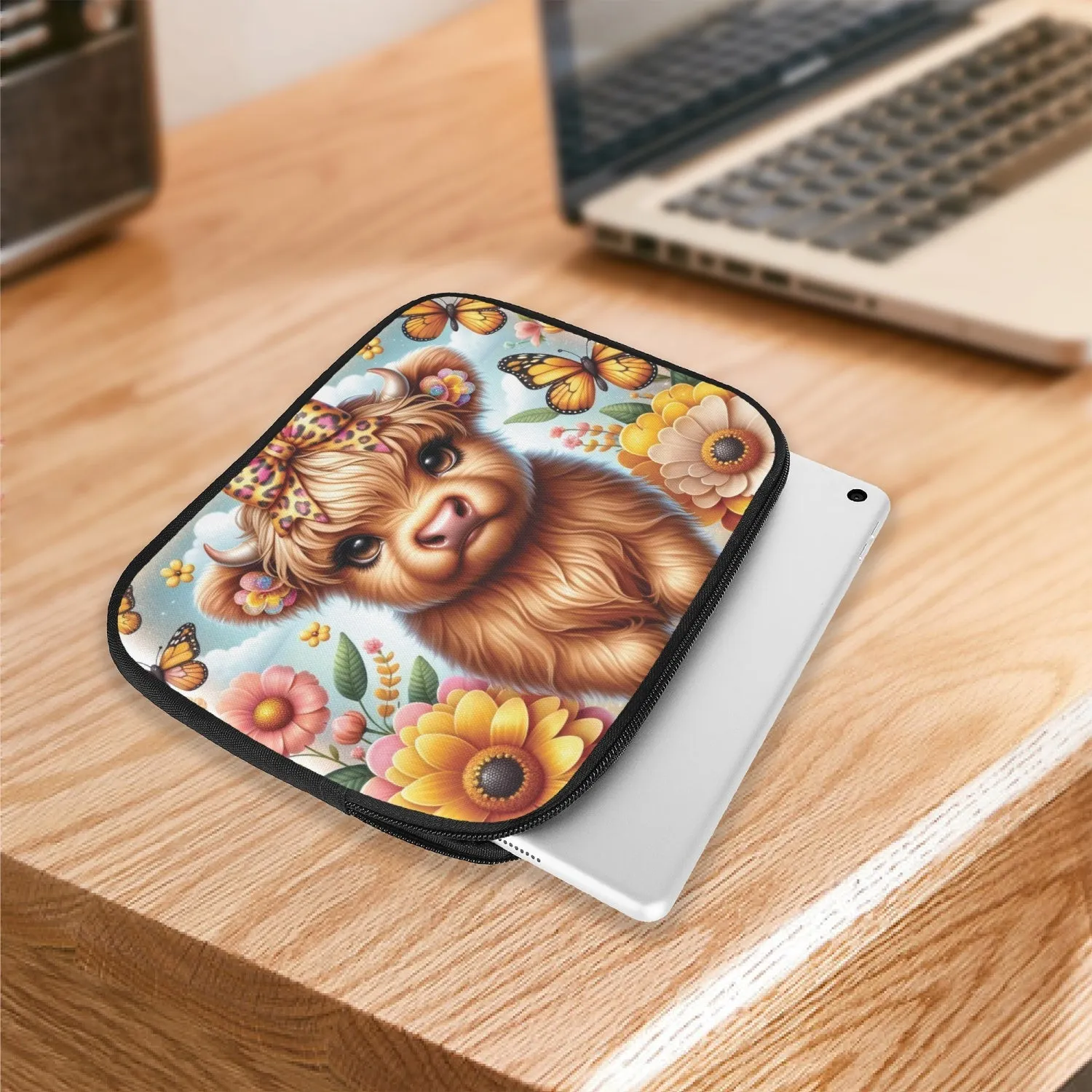 Tablet Sleeve - Highland Cow, awd-658