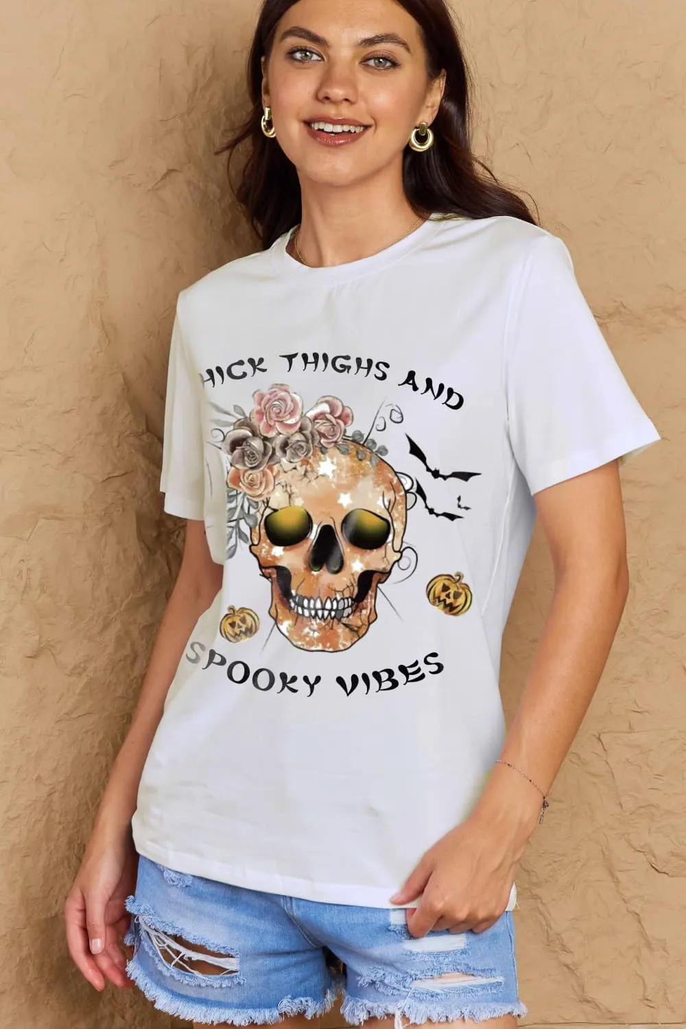 THICK THIGHS AND SPOOKY VIBES Graphic Cotton T-Shirt