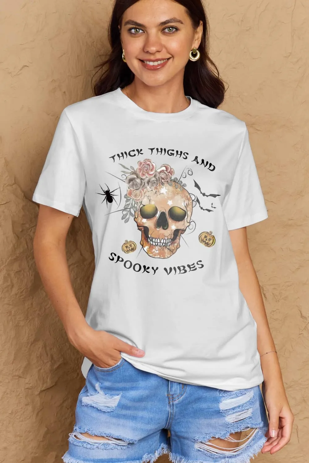 THICK THIGHS AND SPOOKY VIBES Graphic Cotton T-Shirt